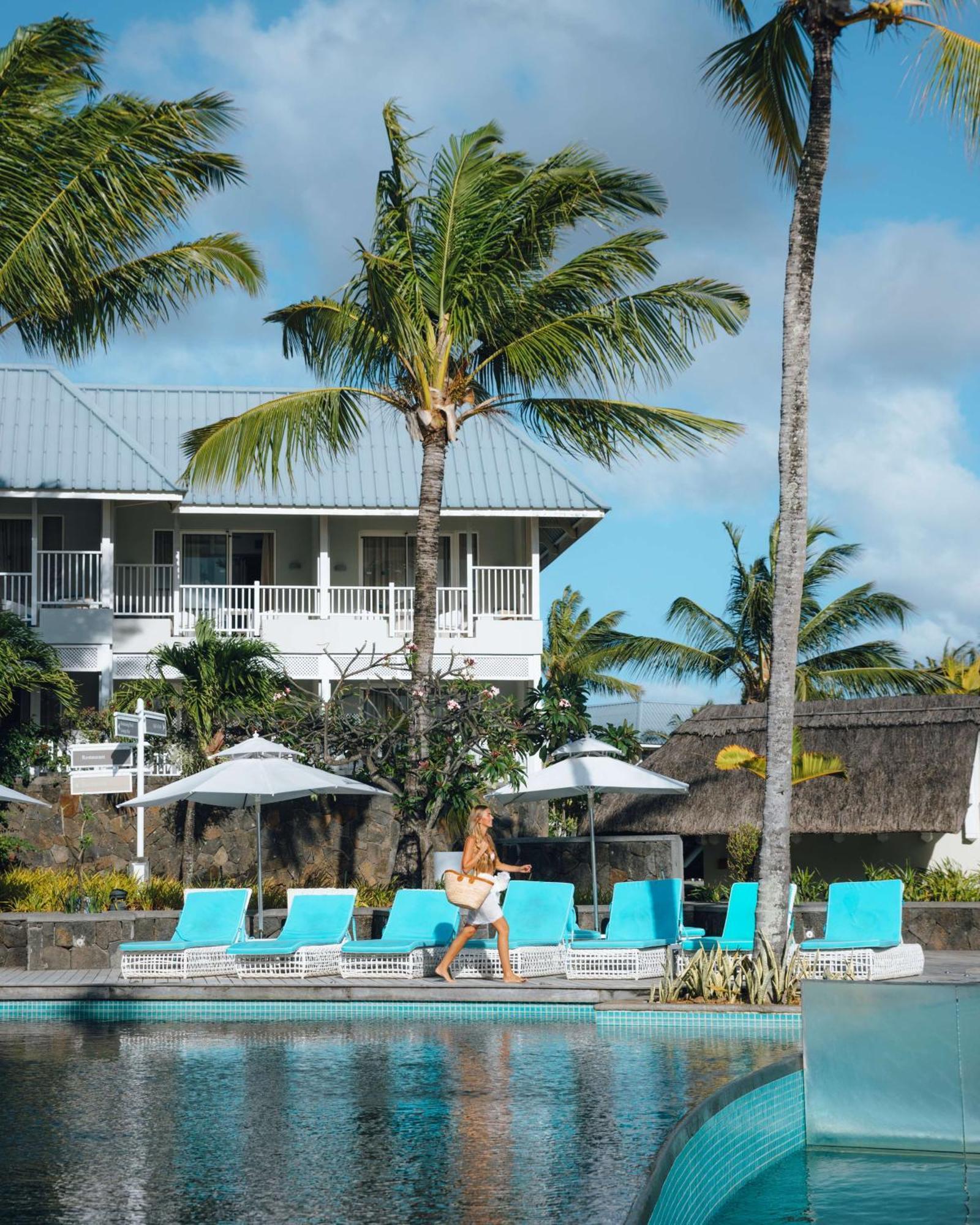 Radisson Blu Azuri Resort&Spa Roches Noires Exterior foto